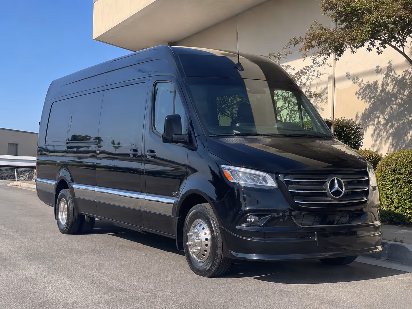 bus rental options for jurupa valley trips