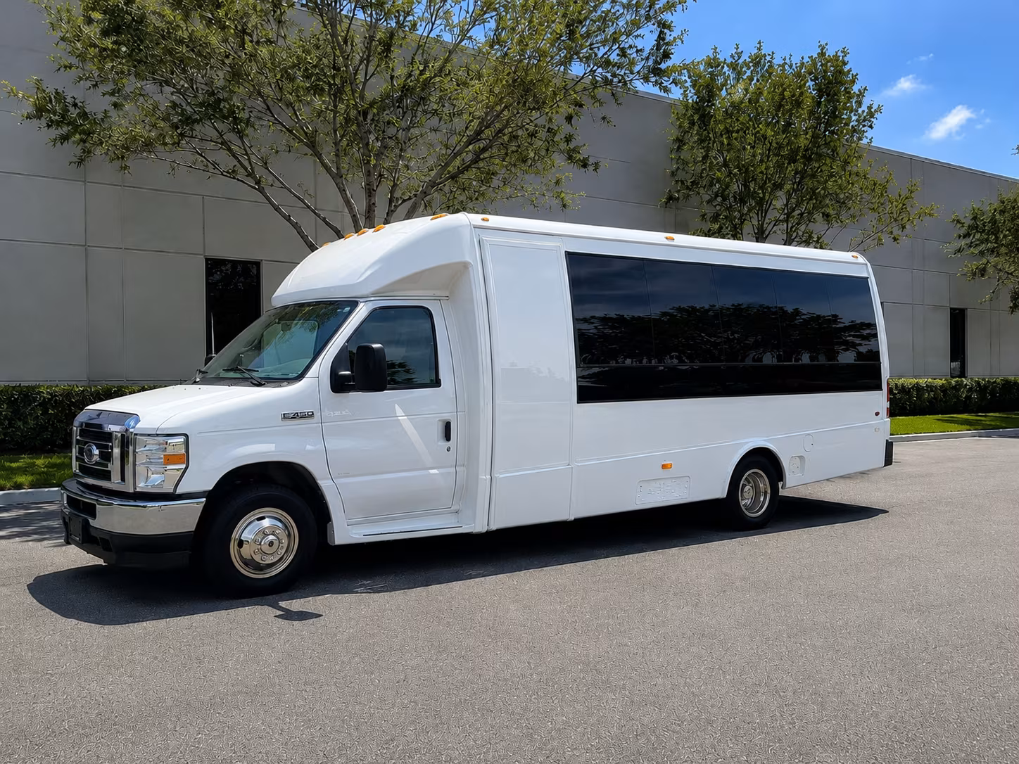 easily book transportation for your next field trip 4