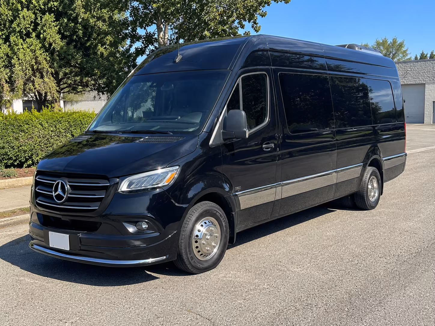 easily book transportation for your next wedding 4