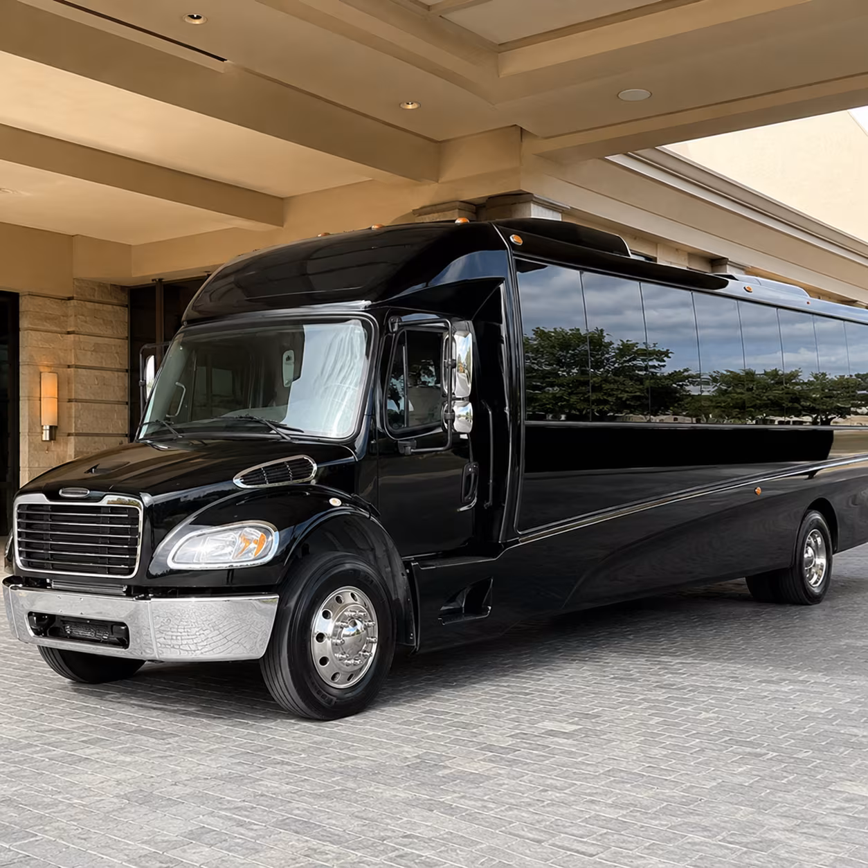 jurupa valley 20 passenger minibus