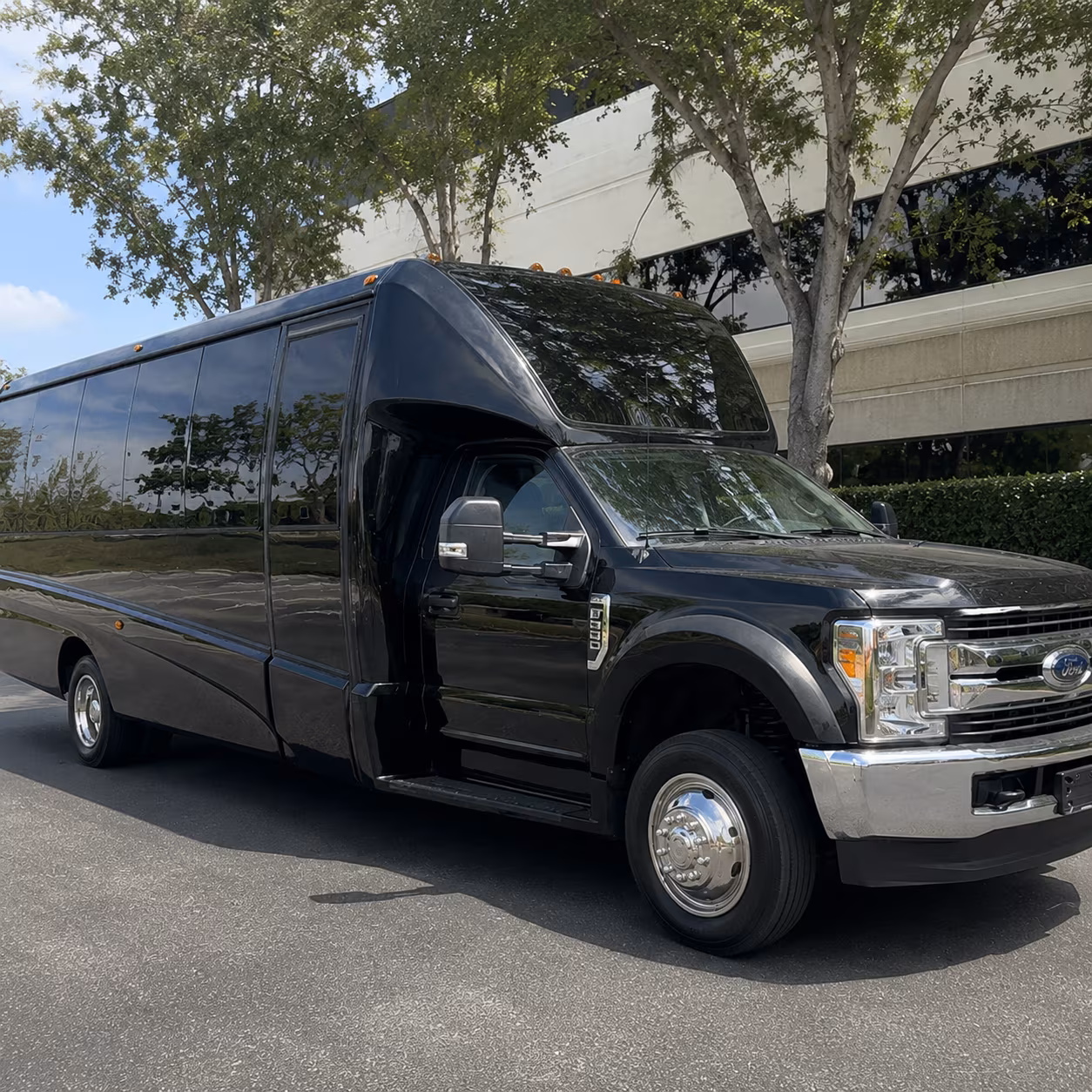 jurupa valley concert party bus rental