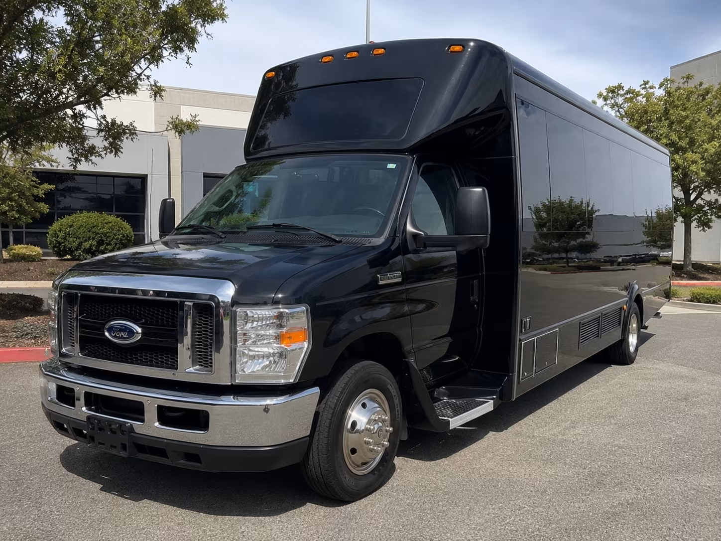 jurupa valley corporate party bus rental
