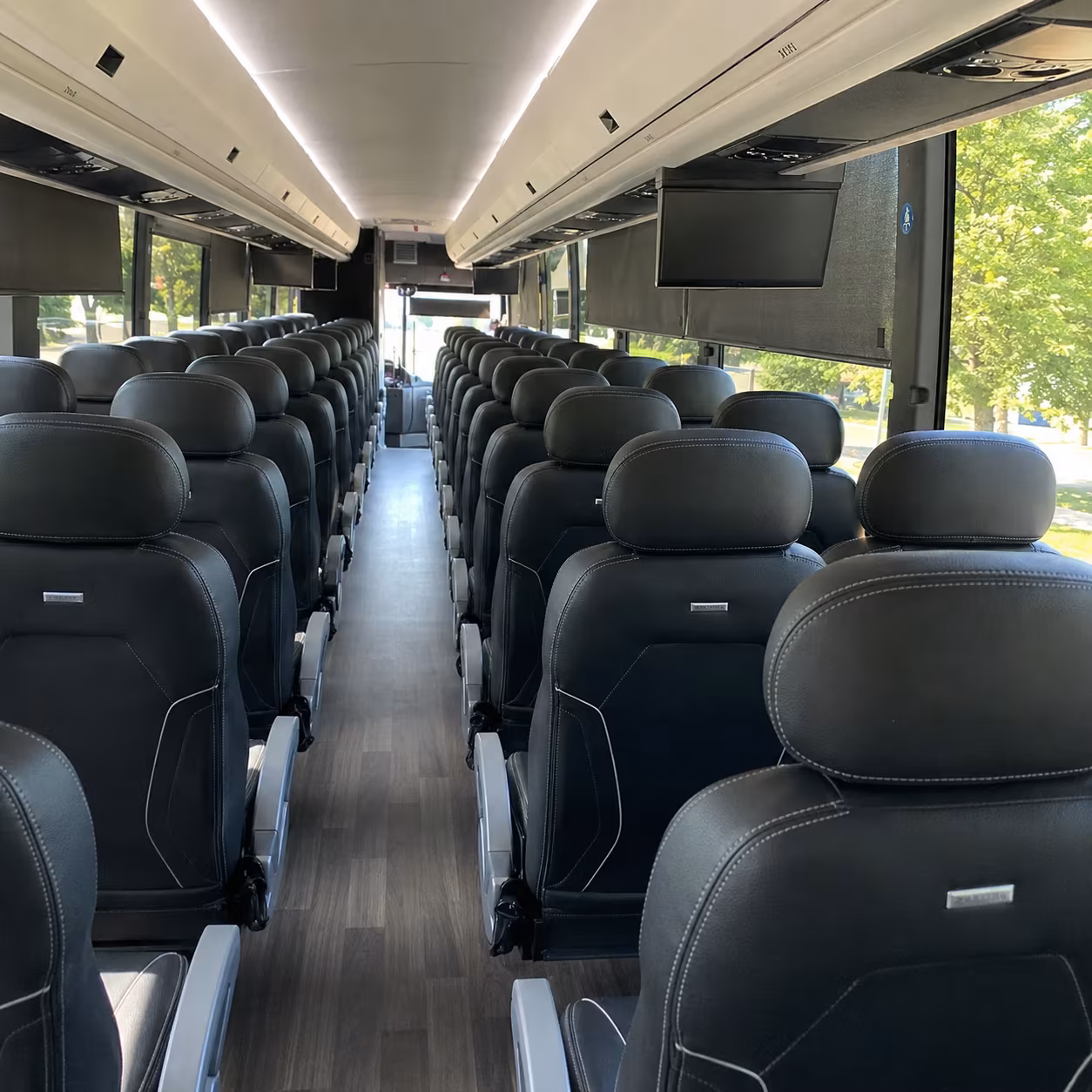 jurupa valley minibus rentals